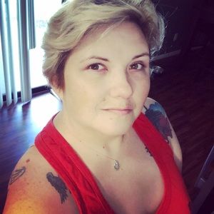 Meet your Posher, Sonia